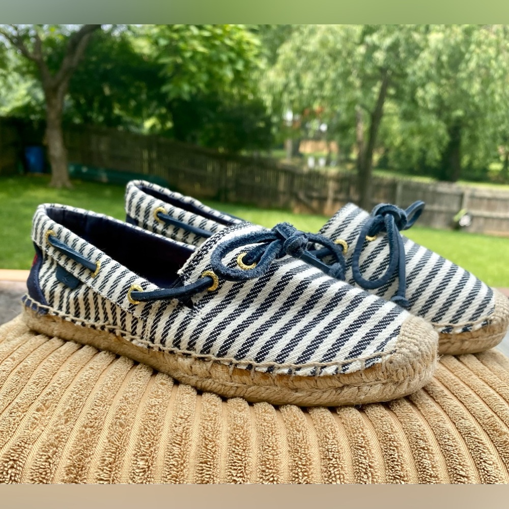 Sperry Navy and Cream Espadrilles with Jute Sole - Picture 2 of 9